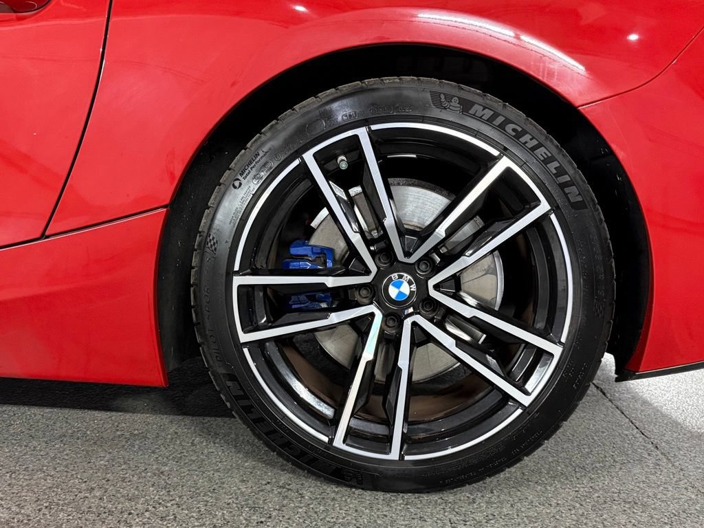 Used 2022 BMW Z4 M40i w/ Premium Package RWD image 13
