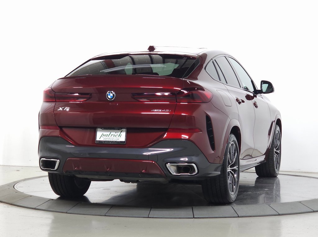 Used 2025 BMW X6 xDrive40i w/ Climate Comfort Package image 9