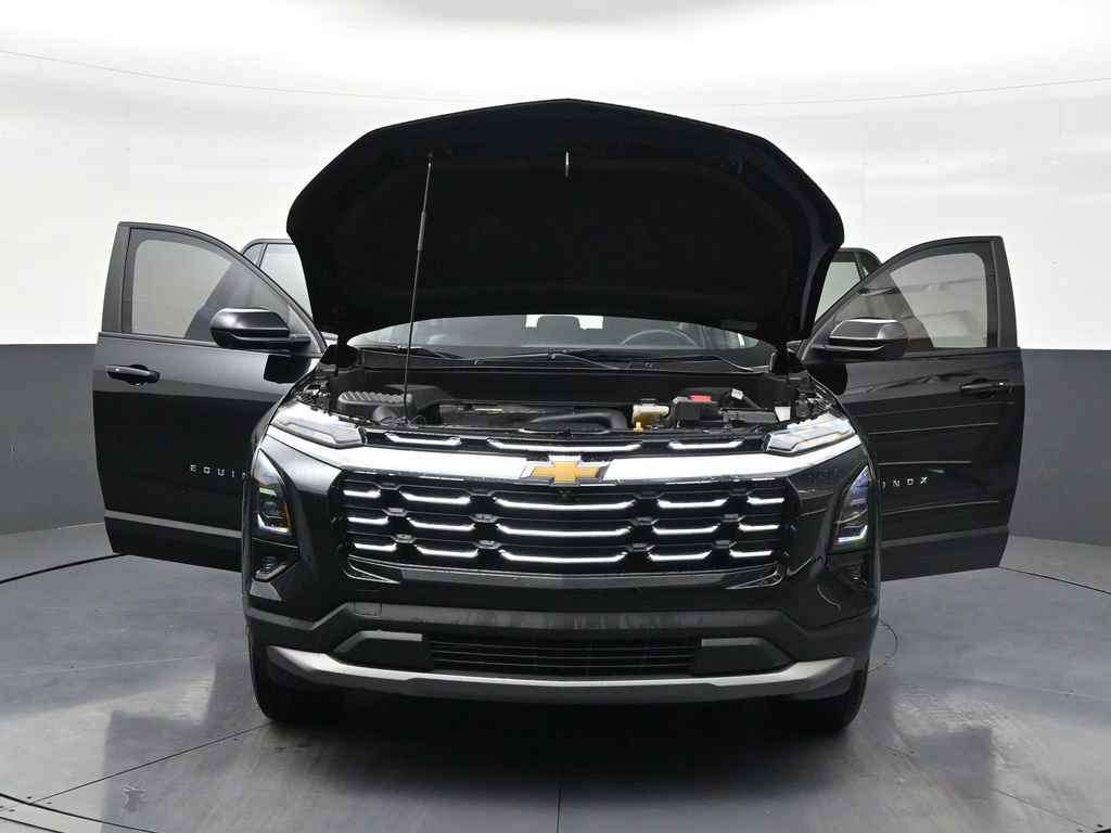 Used 2025 Chevrolet Equinox LT w/ Safety and Technology Package FWD image 34