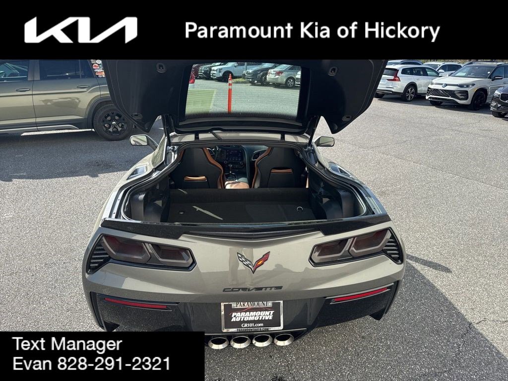 Used 2015 Chevrolet Corvette Stingray Coupe w/ 2LT Preferred Equipment Group image 10