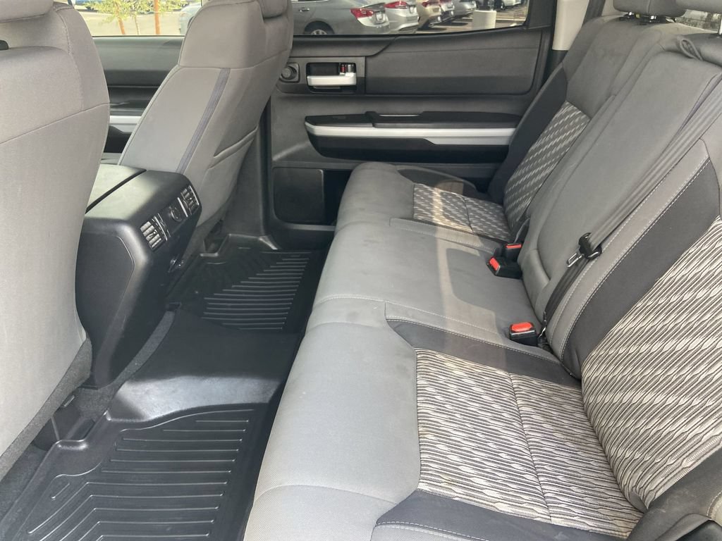 Used 2020 Toyota Tundra SR5 w/ SR5 Upgrade Package RWD image 19