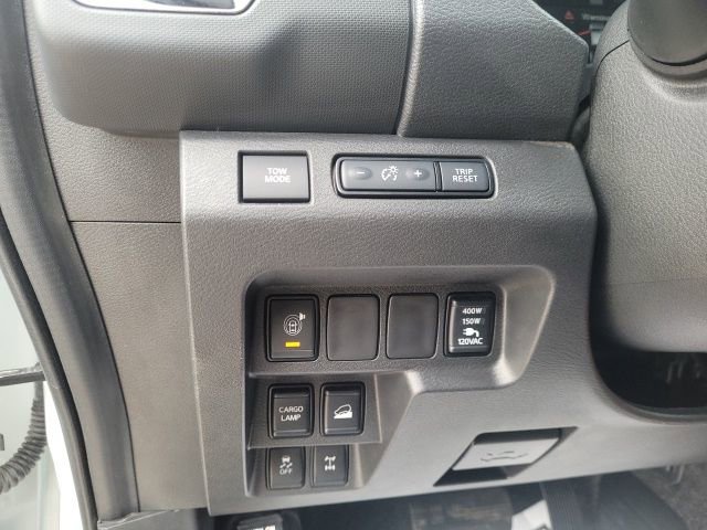 Used 2024 Nissan Frontier PRO-4X w/ Pro Premium Package image 13