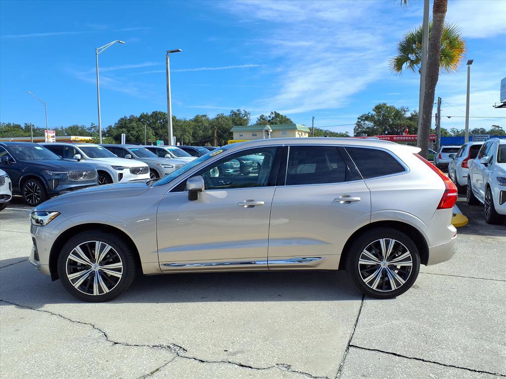 Certified 2023 Volvo XC60 B5 Plus image 4