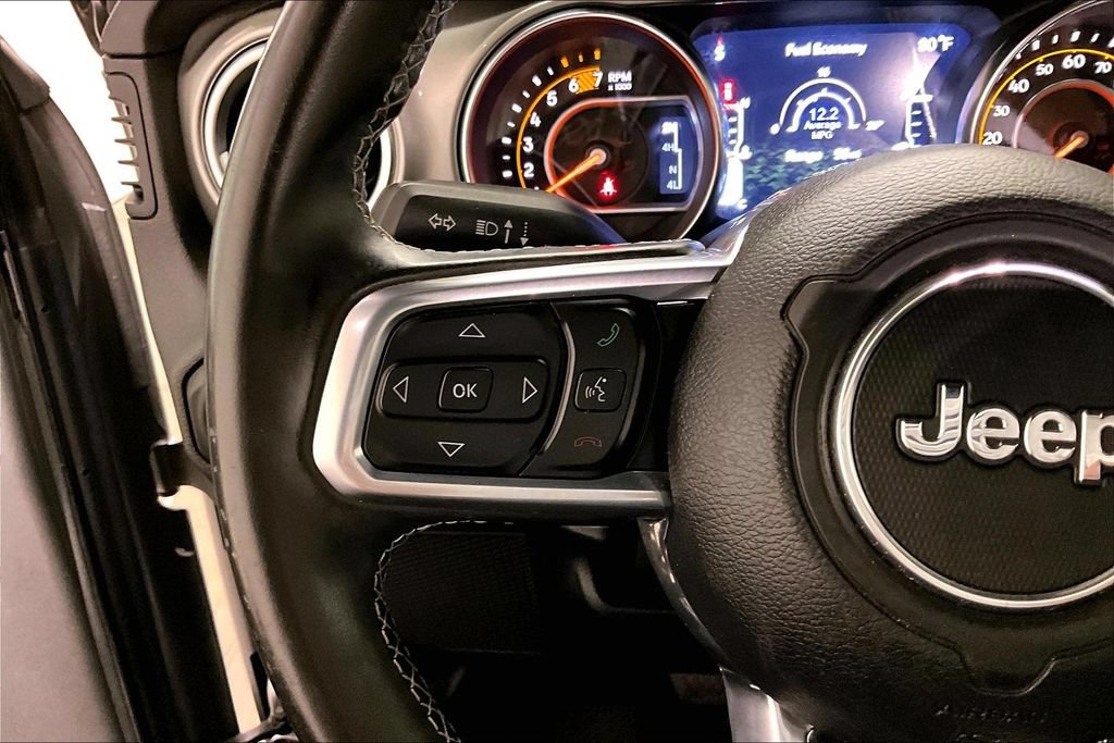 Used 2019 Jeep Wrangler Unlimited Sahara AWD/4WD image 11