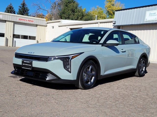 Certified 2025 Kia K4 LXS