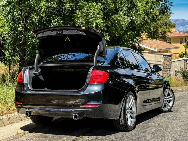 Used 2013 BMW 335i xDrive Sedan AWD/4WD image 20
