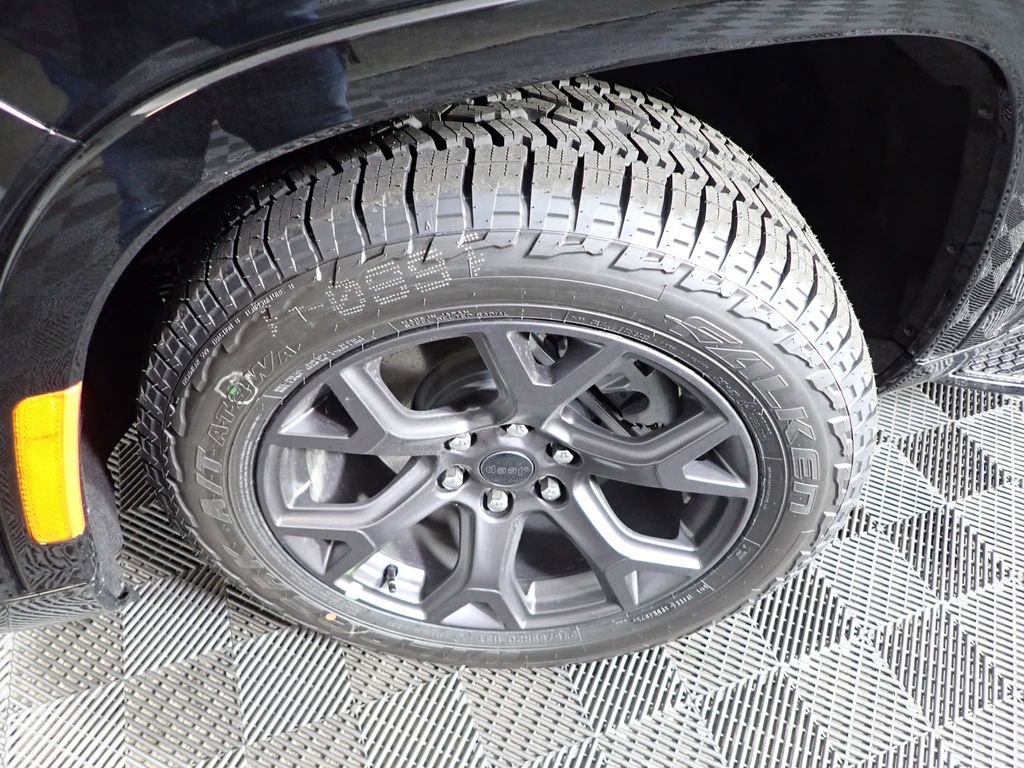 New 2026 Jeep Grand Wagoneer 4WD w/ Quick Order Packge 29V Upland image 48