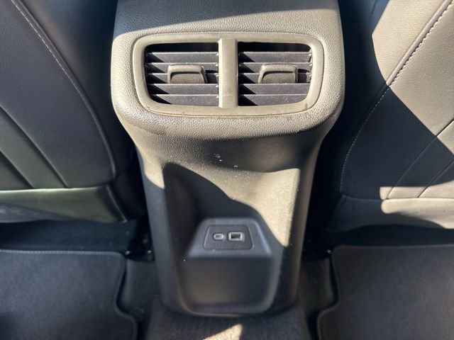 Used 2023 Buick Envision Essence image 14