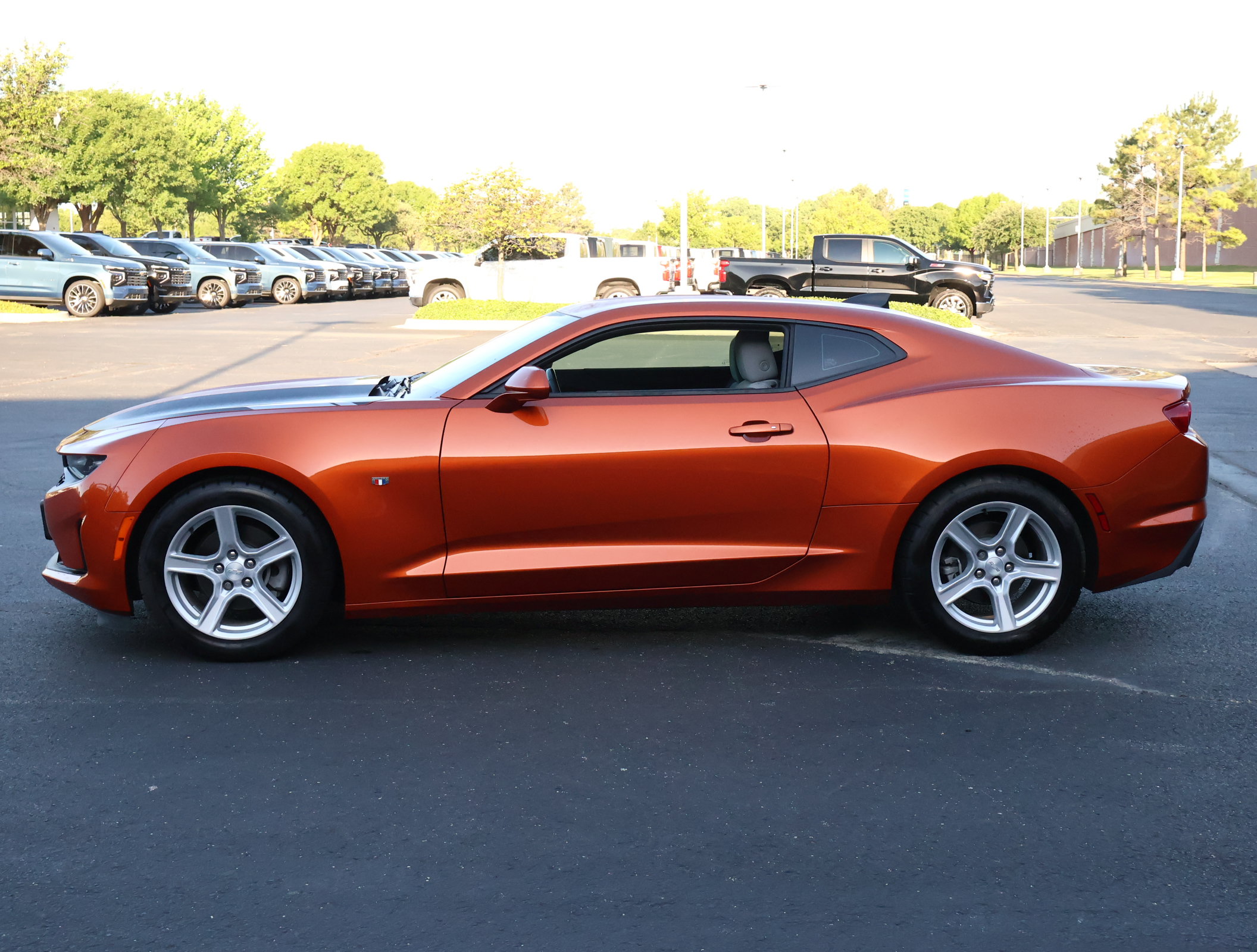 Used 2023 Chevrolet Camaro LT RWD image 27