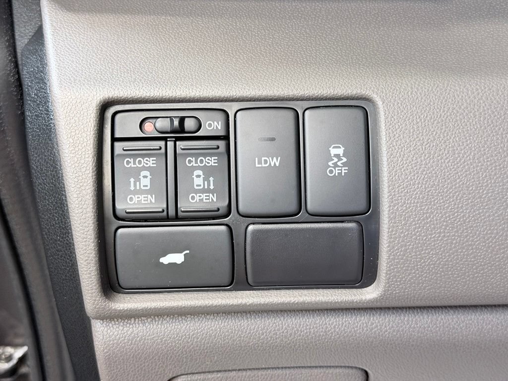 Used 2016 Honda Odyssey EX-L image 33