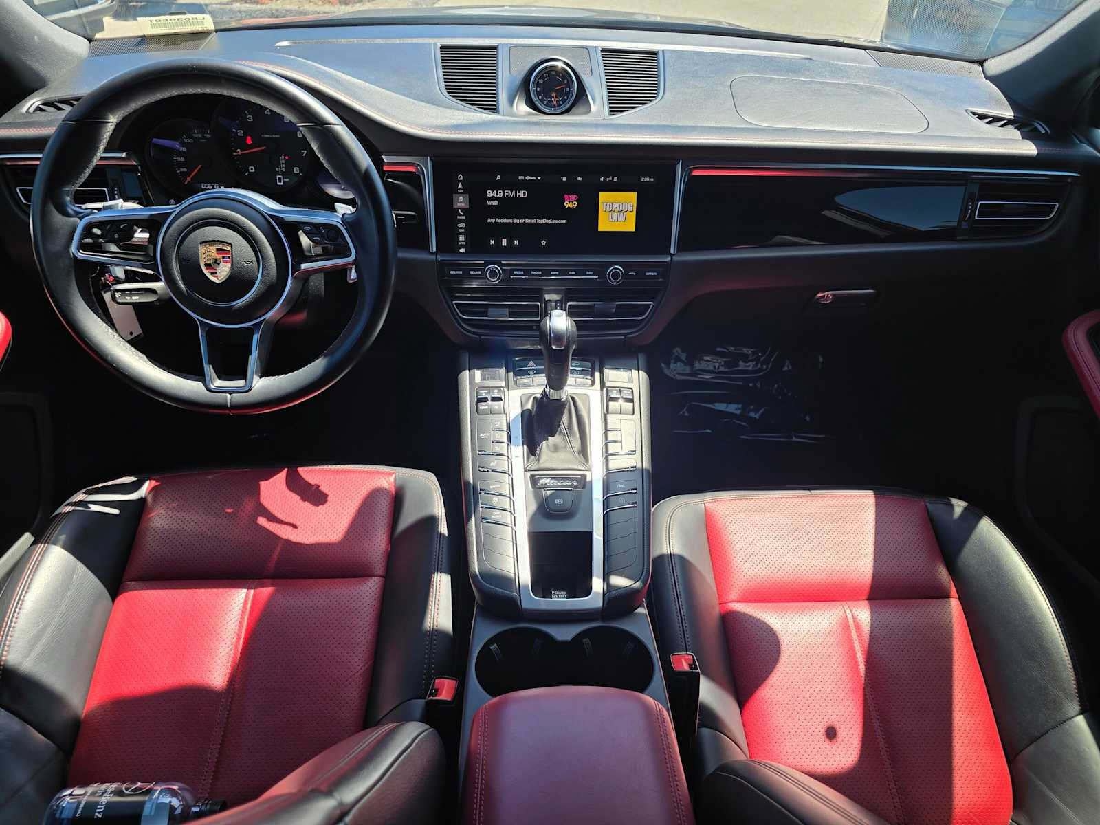 Used 2020 Porsche Macan AWD/4WD image 19