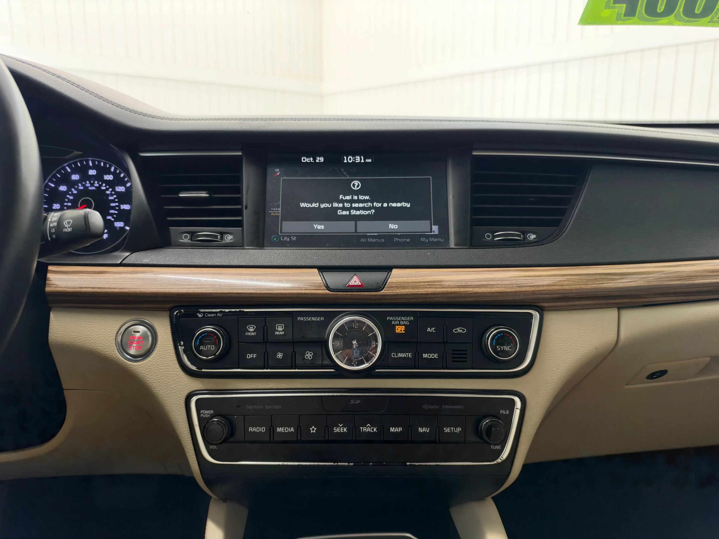 Used 2019 Kia Cadenza Technology FWD image 18