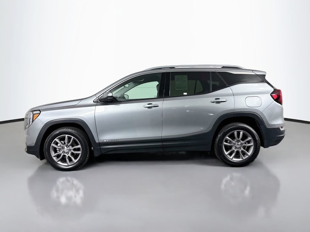 Certified 2024 GMC Terrain SLT AWD/4WD image 4