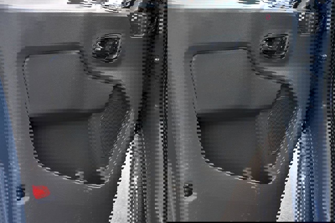 Used 2020 Ford Transit 250 148 High Roof Extended image 8