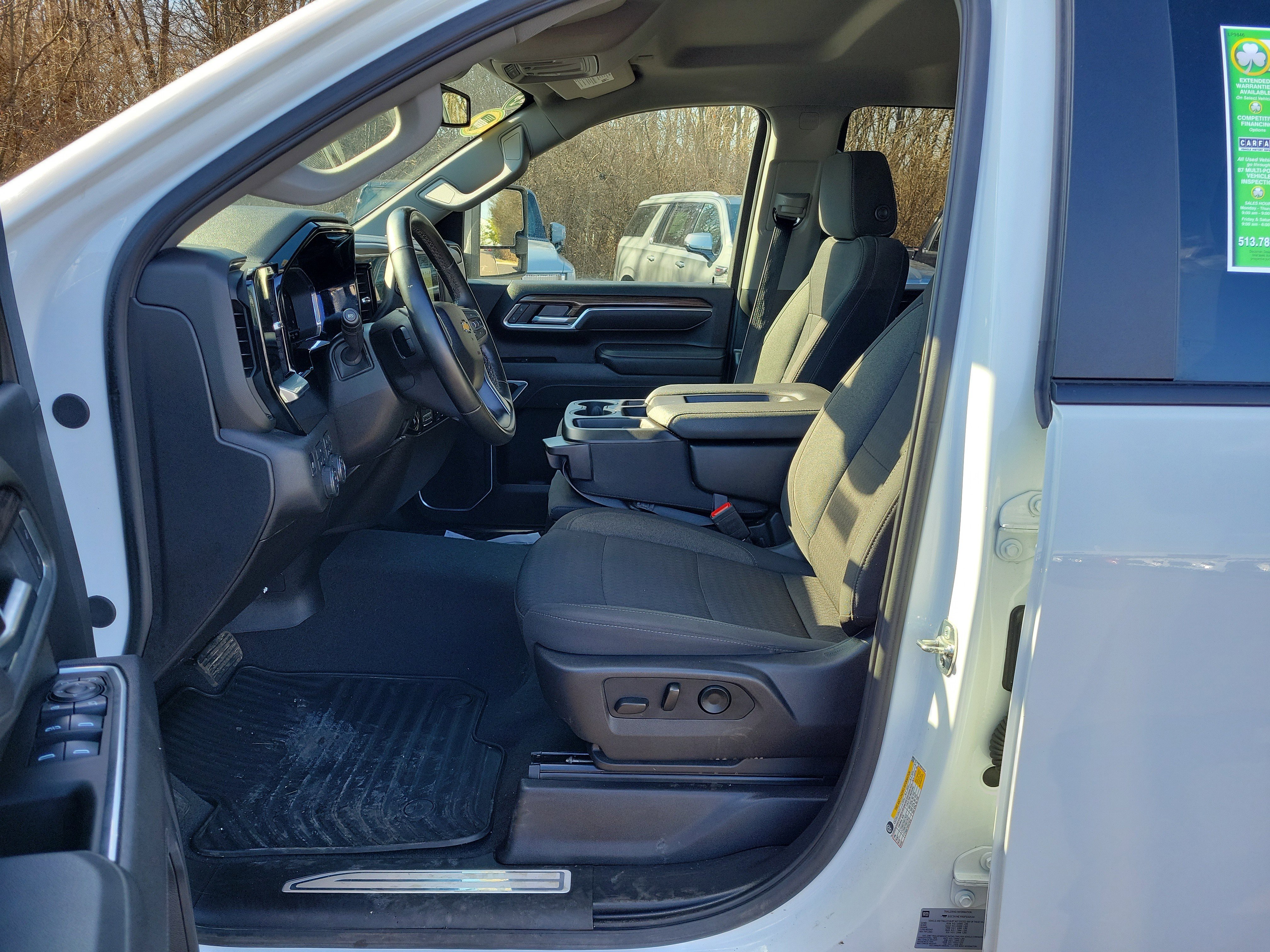 Used 2025 Chevrolet Silverado 2500 LT w/ Safety Package image 16