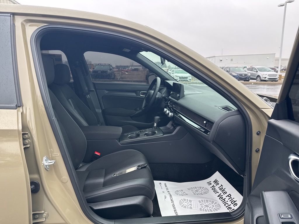 Used 2025 Honda Civic Sport image 35
