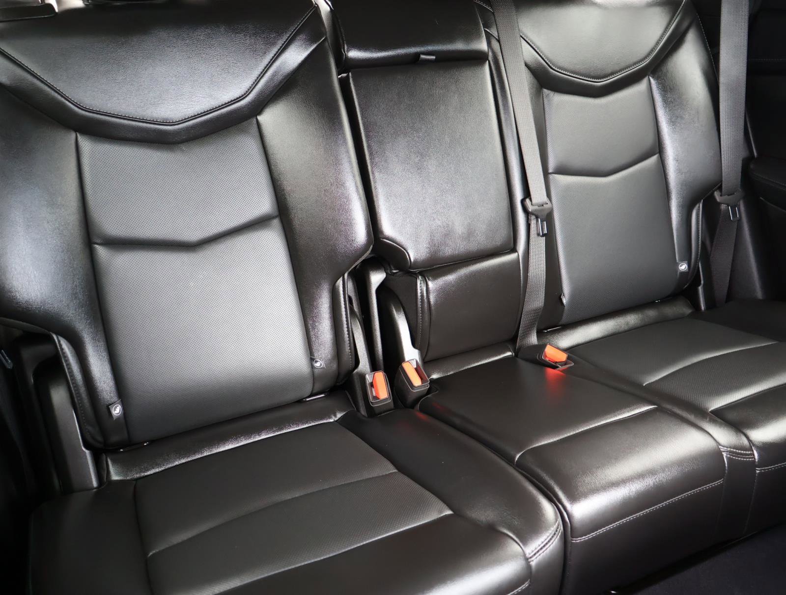 Certified 2023 Cadillac XT5 Sportv image 25