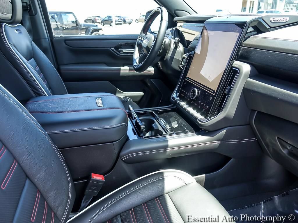 Used 2026 GMC Yukon AT4 Ultimate AWD/4WD image 33