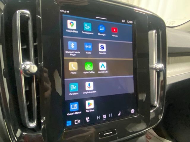 Used 2025 Volvo XC40 B5 Core AWD/4WD image 22