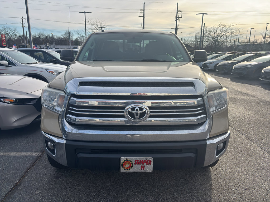 Used 2017 Toyota Tundra SR5 image 2