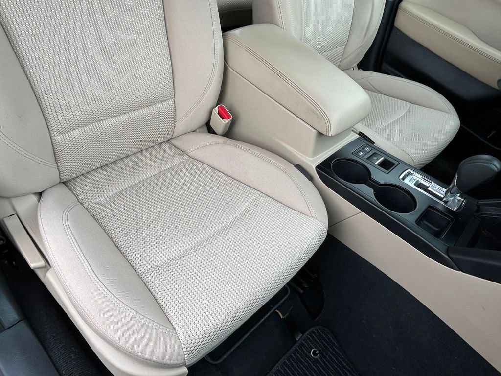 Used 2019 Subaru Outback 2.5i AWD/4WD image 39