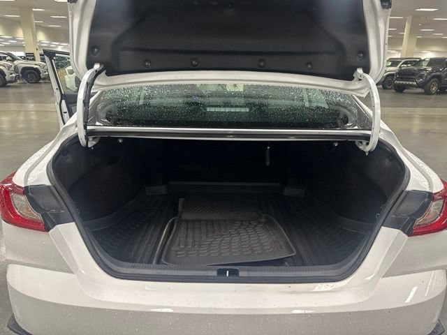 Used 2026 Toyota Camry SE FWD image 19
