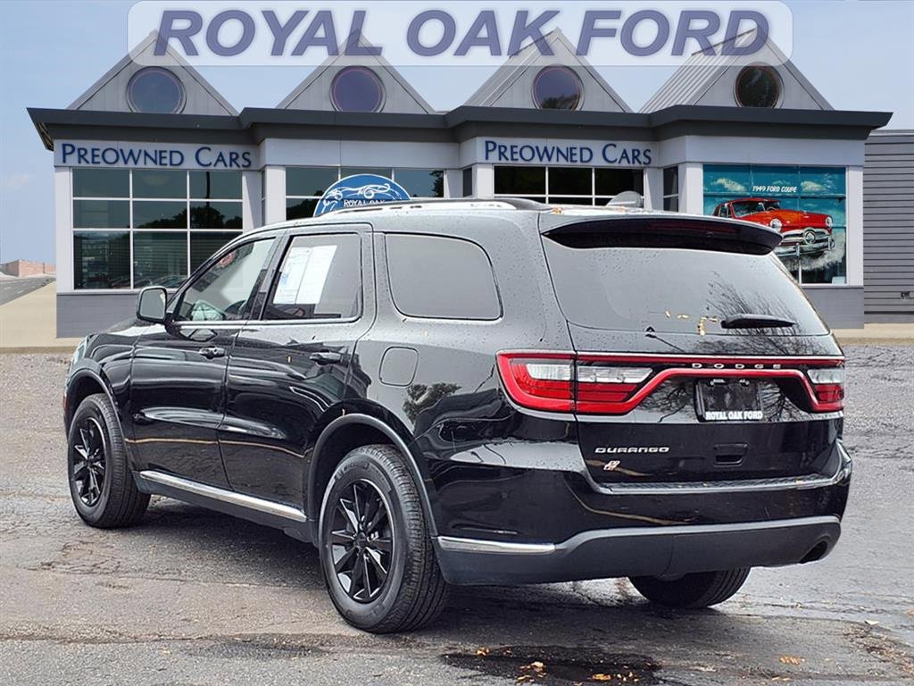 Used 2024 Dodge Durango SXT image 2
