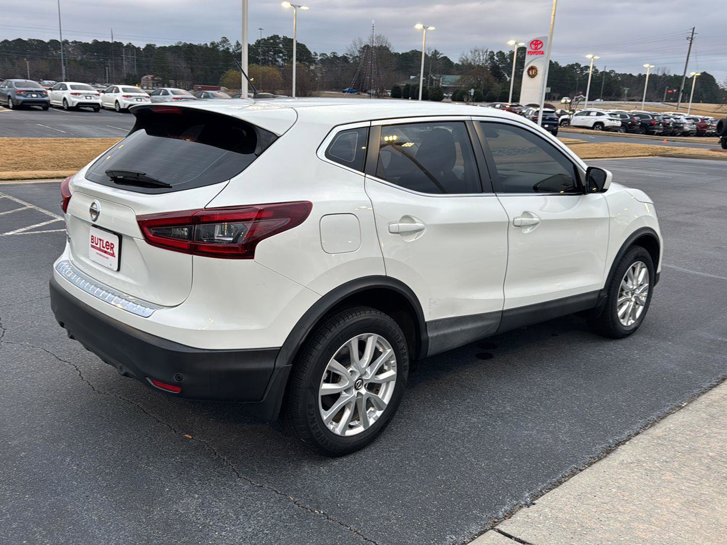 Used 2020 Nissan Rogue Sport S w/ Appearance Package image 5