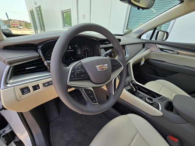 New 2025 Cadillac XT5 Premium Luxury w/ Technology Package image 12