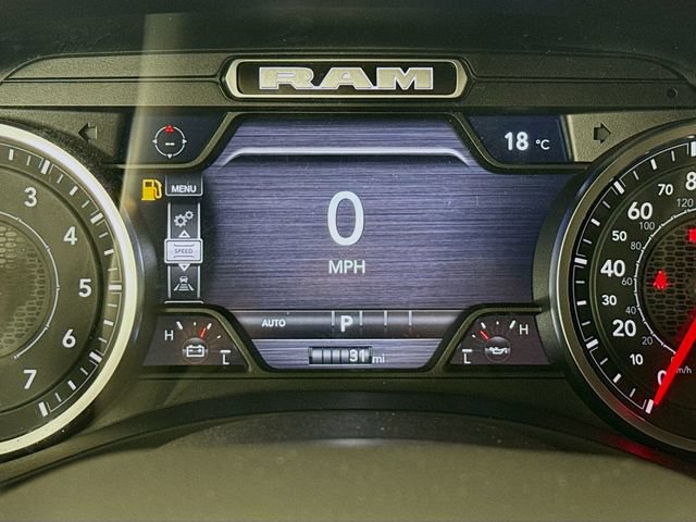 Used 2026 RAM 1500 Laramie AWD/4WD image 11