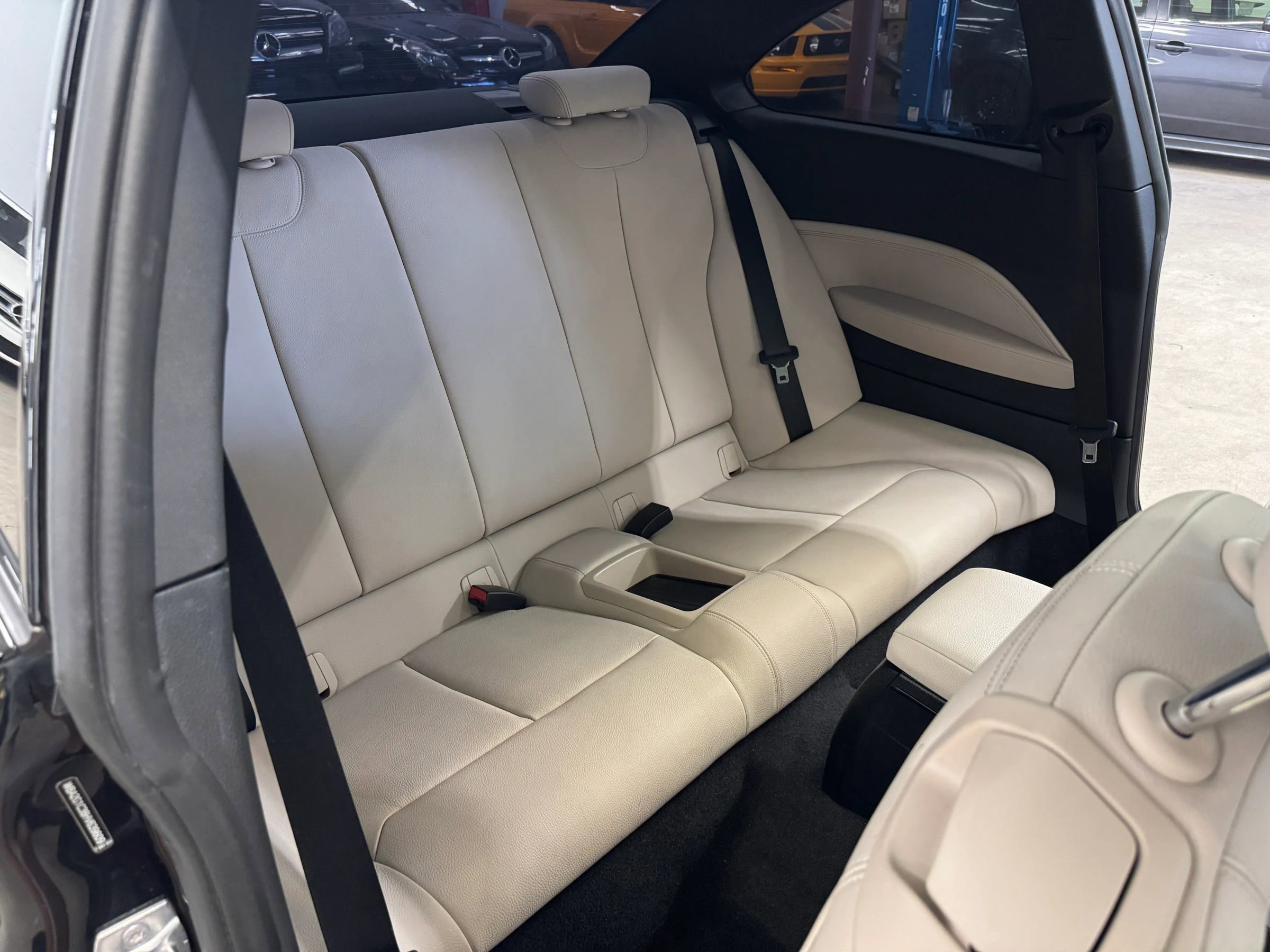 Used 2017 BMW M240i Coupe RWD image 19