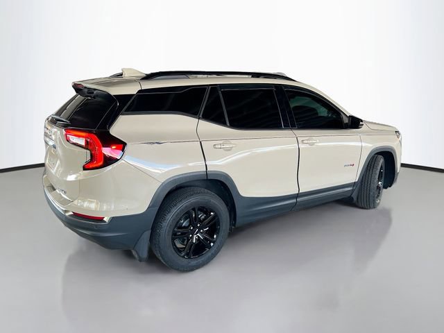 Used 2022 GMC Terrain AT4 w/ Infotainment Package II image 8