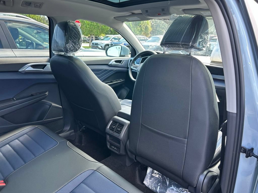 New 2026 Volkswagen Taos SEL AWD/4WD image 48