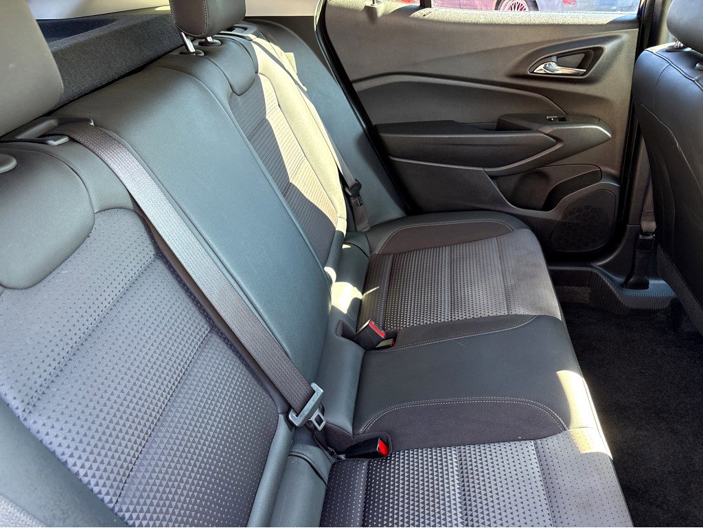 Used 2024 Chevrolet Trax LT FWD image 13