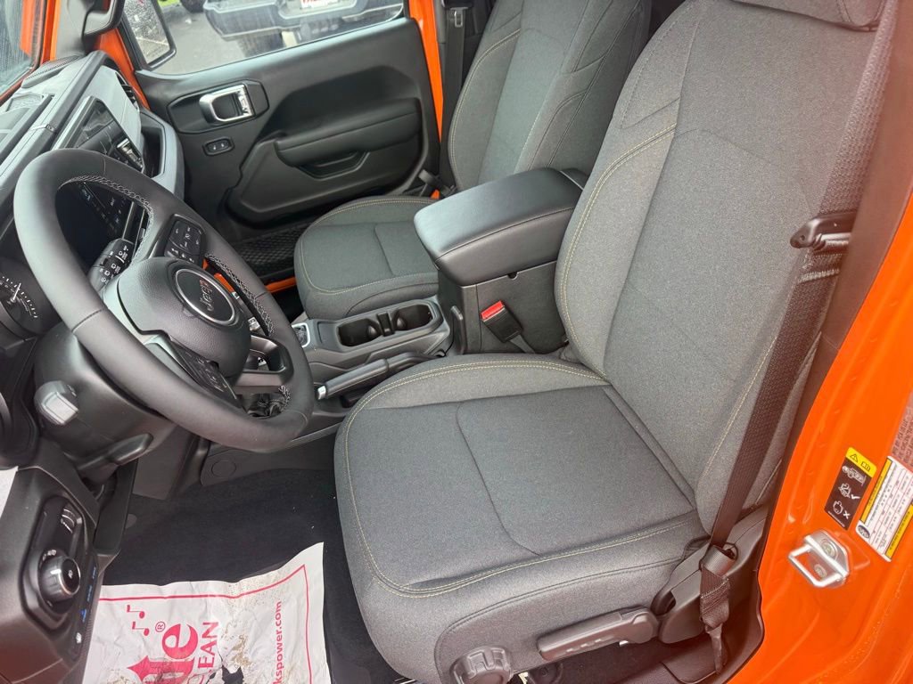 New 2025 Jeep Wrangler Sport S 4xe w/ Convenience Group image 29