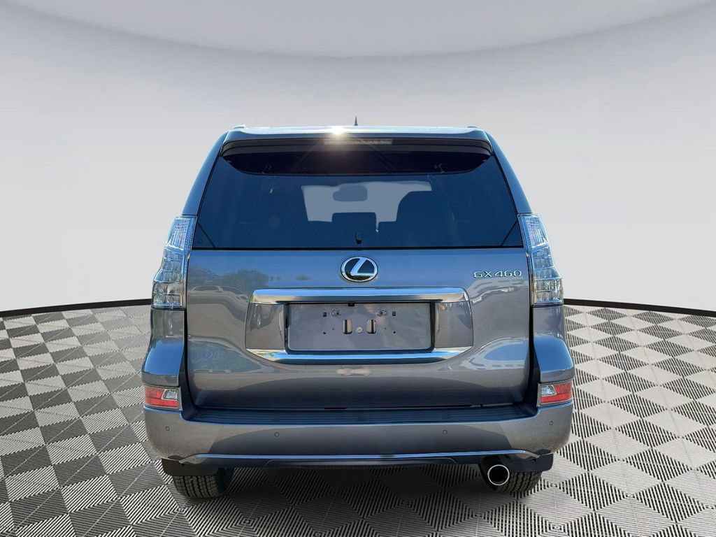 Used 2023 Lexus GX 460 Premium w/ Premium Package AWD/4WD image 3