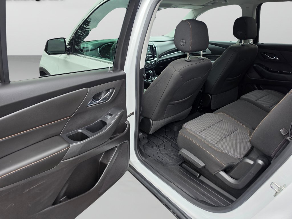Used 2018 Chevrolet Traverse LS w/ LPO, Floor Liner Package AWD/4WD image 25