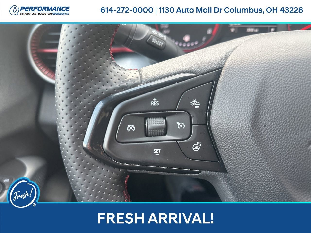 Used 2025 Chevrolet Trax RS w/ Driver Confidence Package image 18