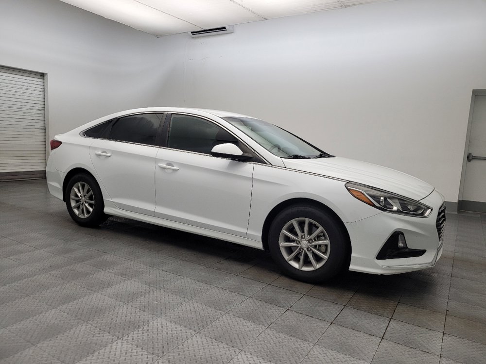 Used 2018 Hyundai Sonata SE w/ Cargo Package image 11