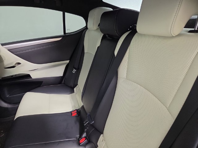 Certified 2023 Lexus ES 350 F Sport w/ Accessory Package (Z1) FWD image 18
