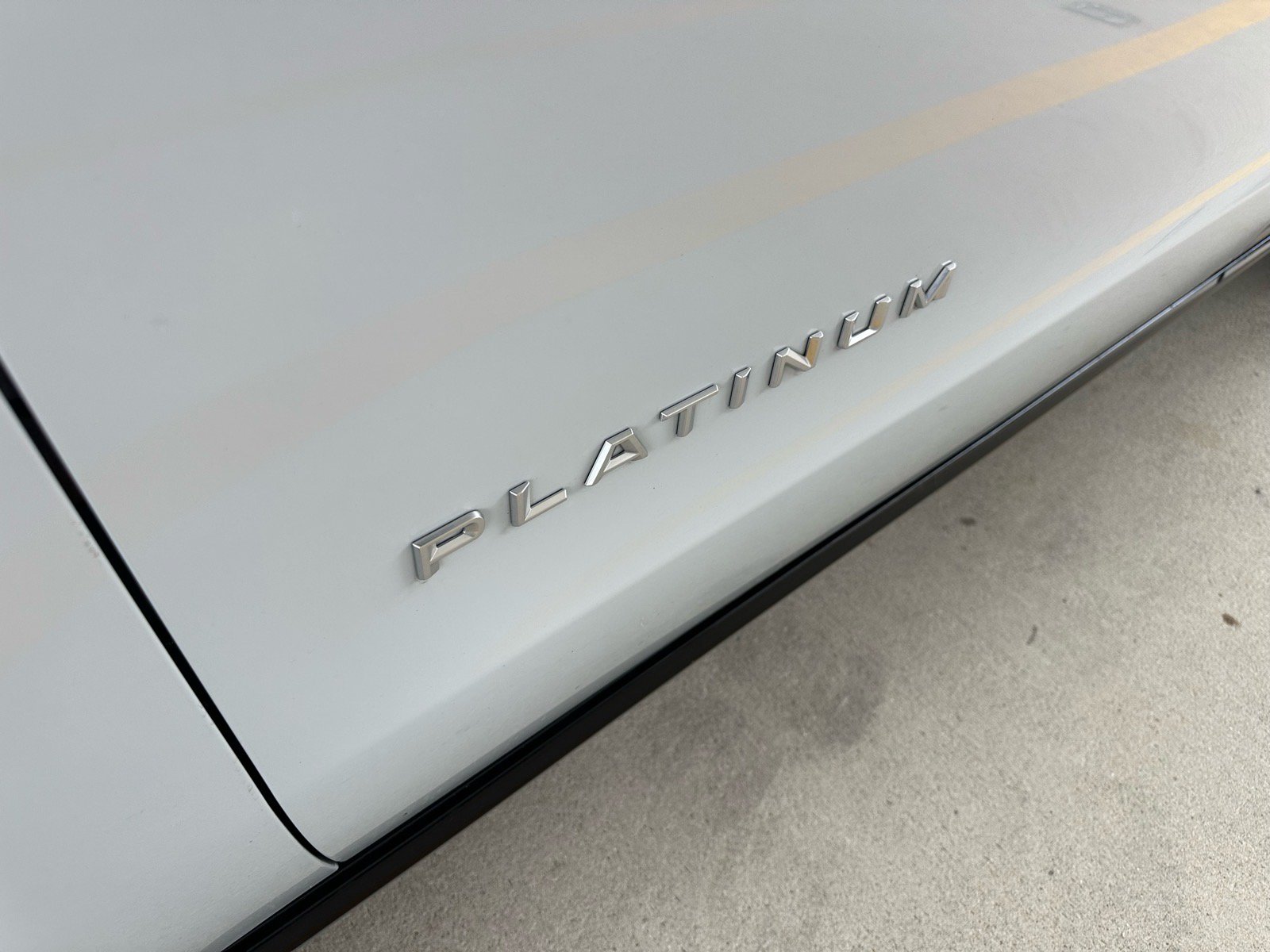 Certified 2025 Ford Expedition Max Platinum AWD/4WD image 4