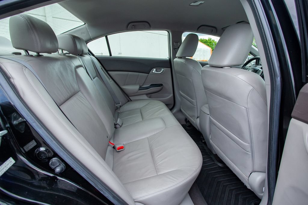 Used 2012 Honda Civic Hybrid Sedan image 11