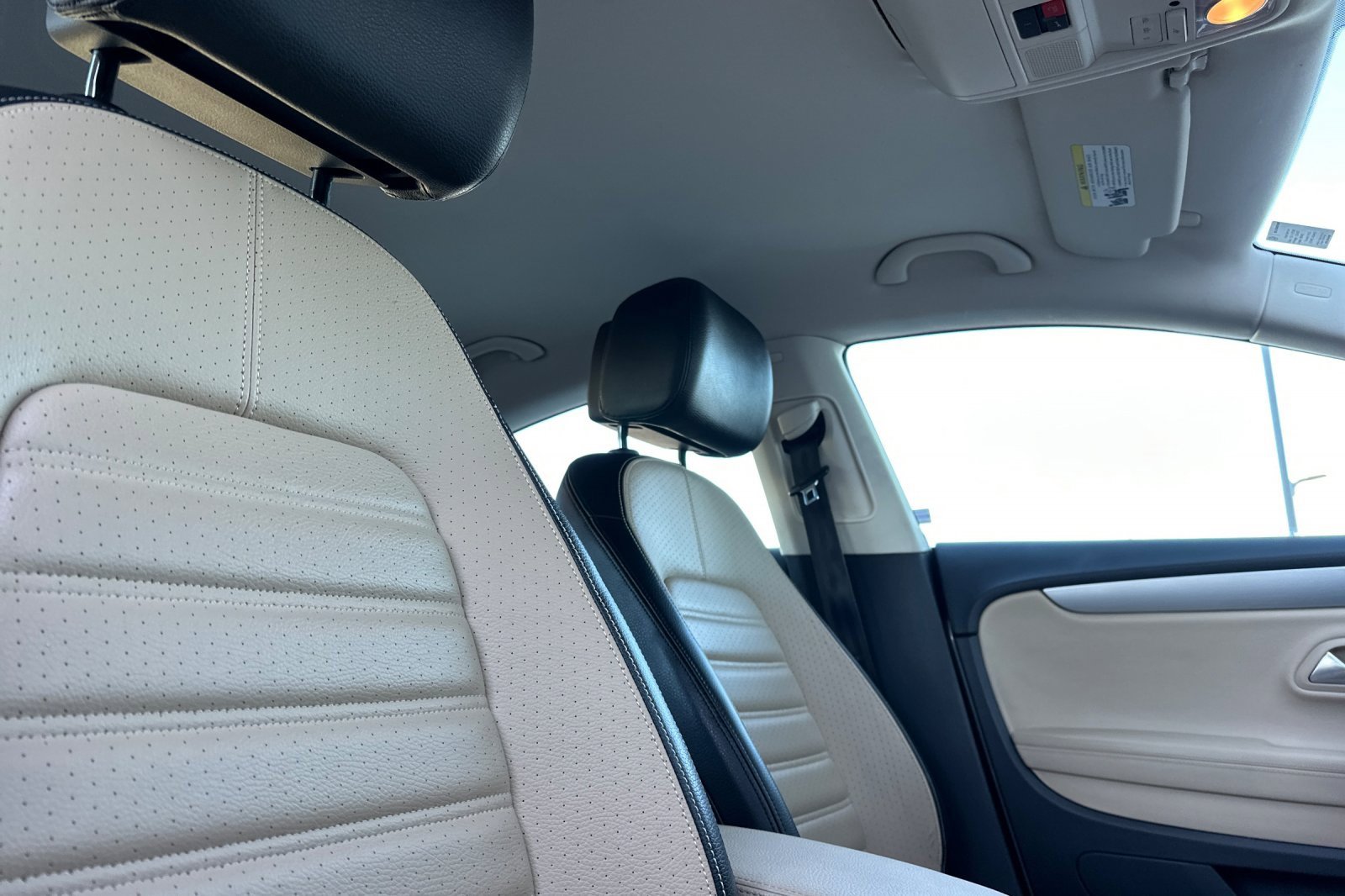 Used 2015 Volkswagen CC Sport image 17