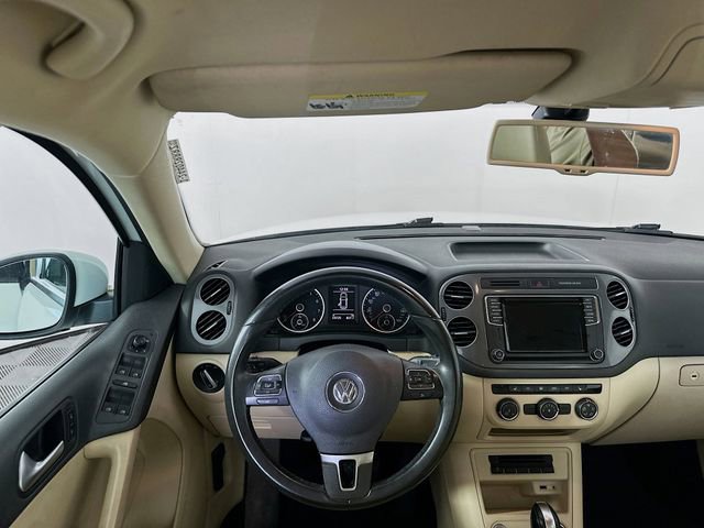 Used 2017 Volkswagen Tiguan S image 21