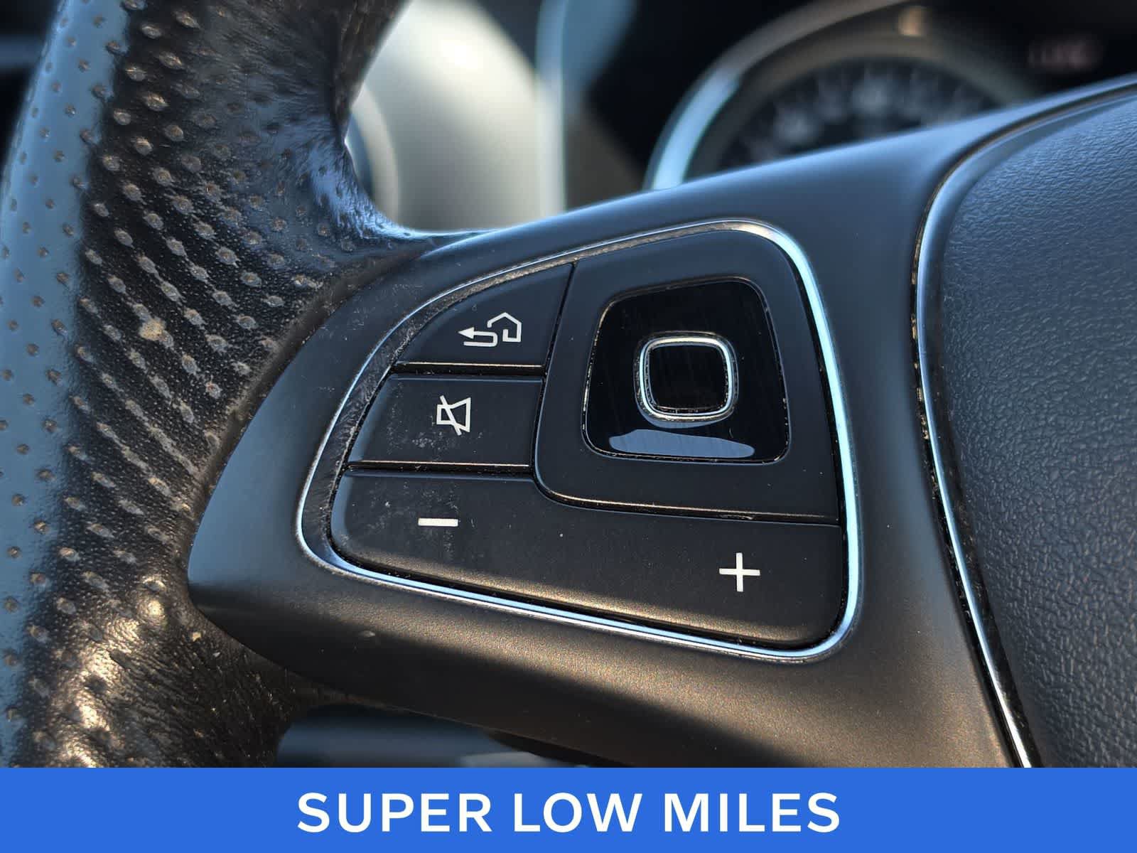Used 2018 Mercedes-Benz E 300 image 28