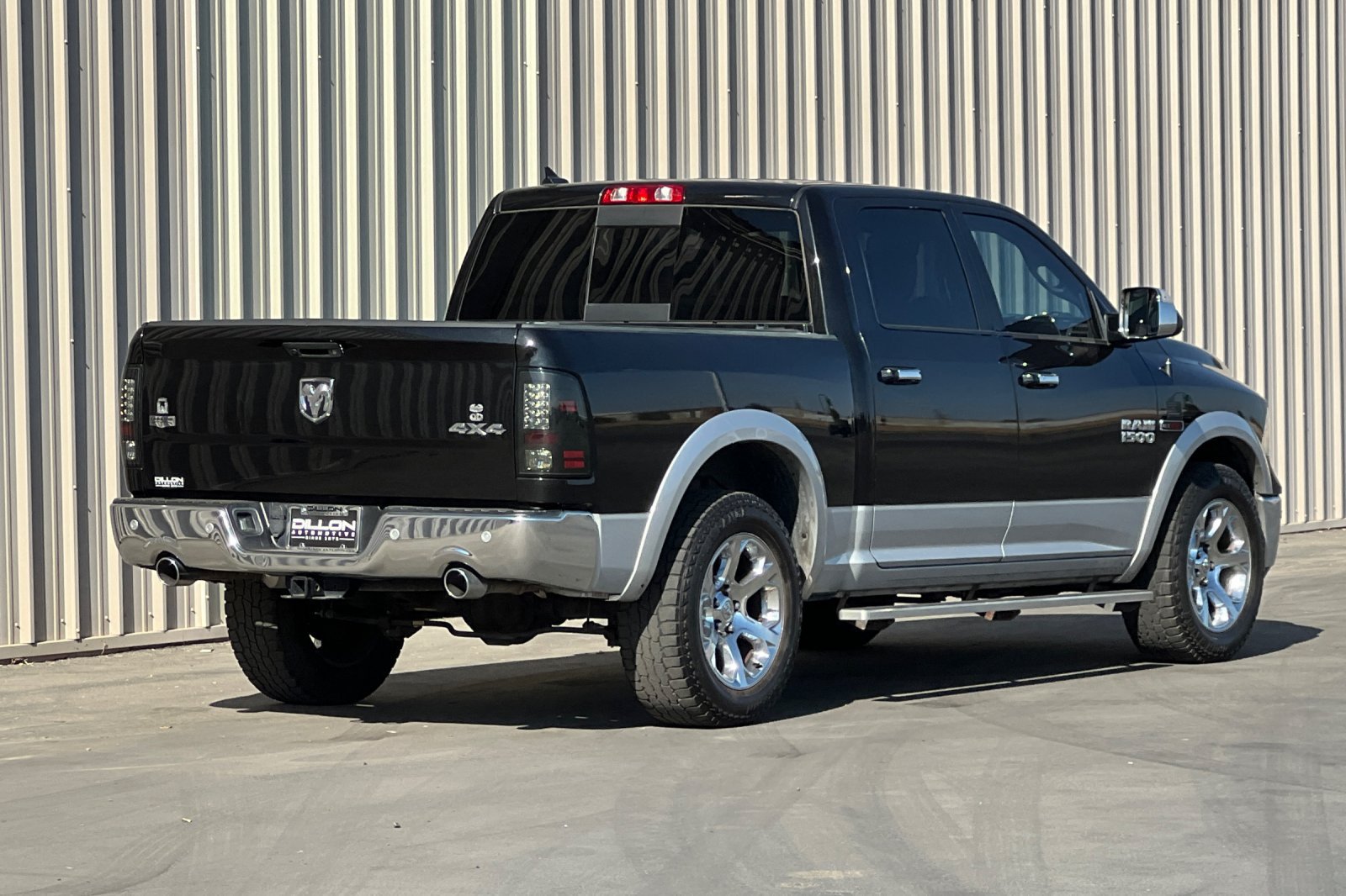 Used 2018 RAM 1500 Laramie w/ Convenience Group AWD/4WD image 7