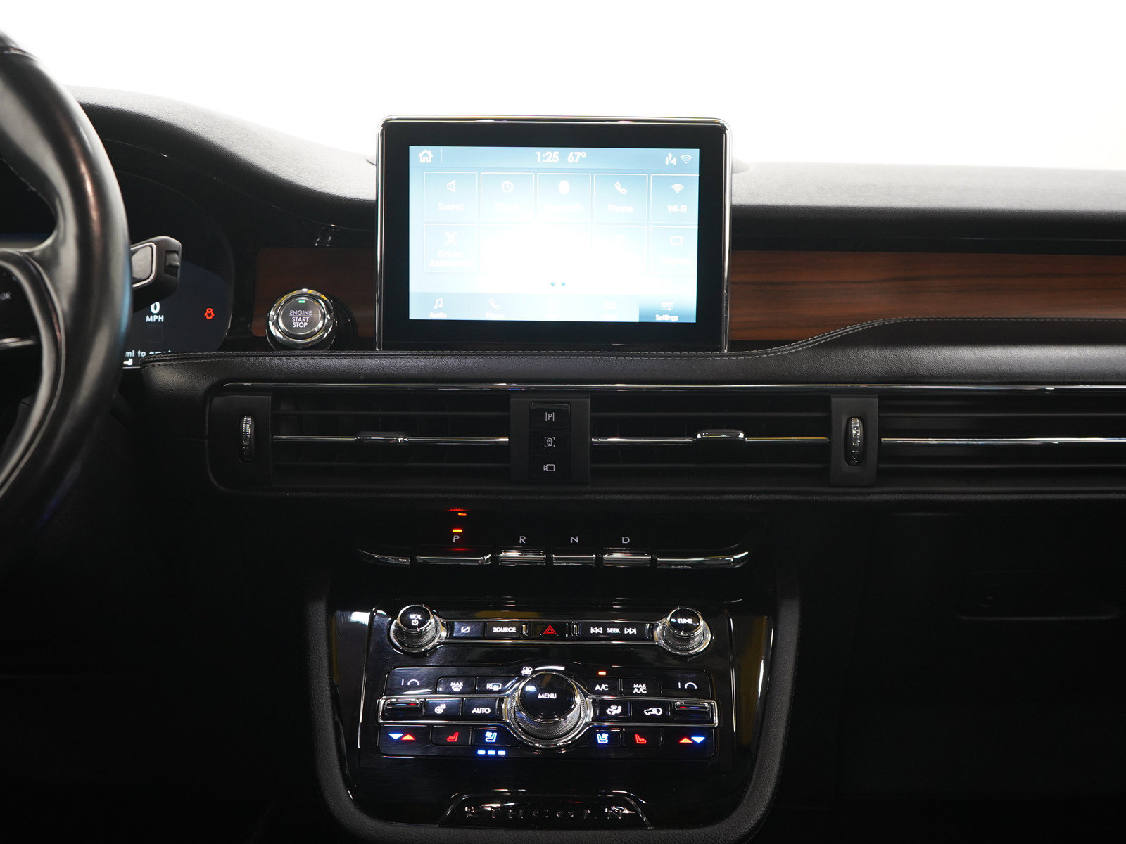 Used 2020 Lincoln Corsair Reserve w/ Equipment Group 201A FWD image 15