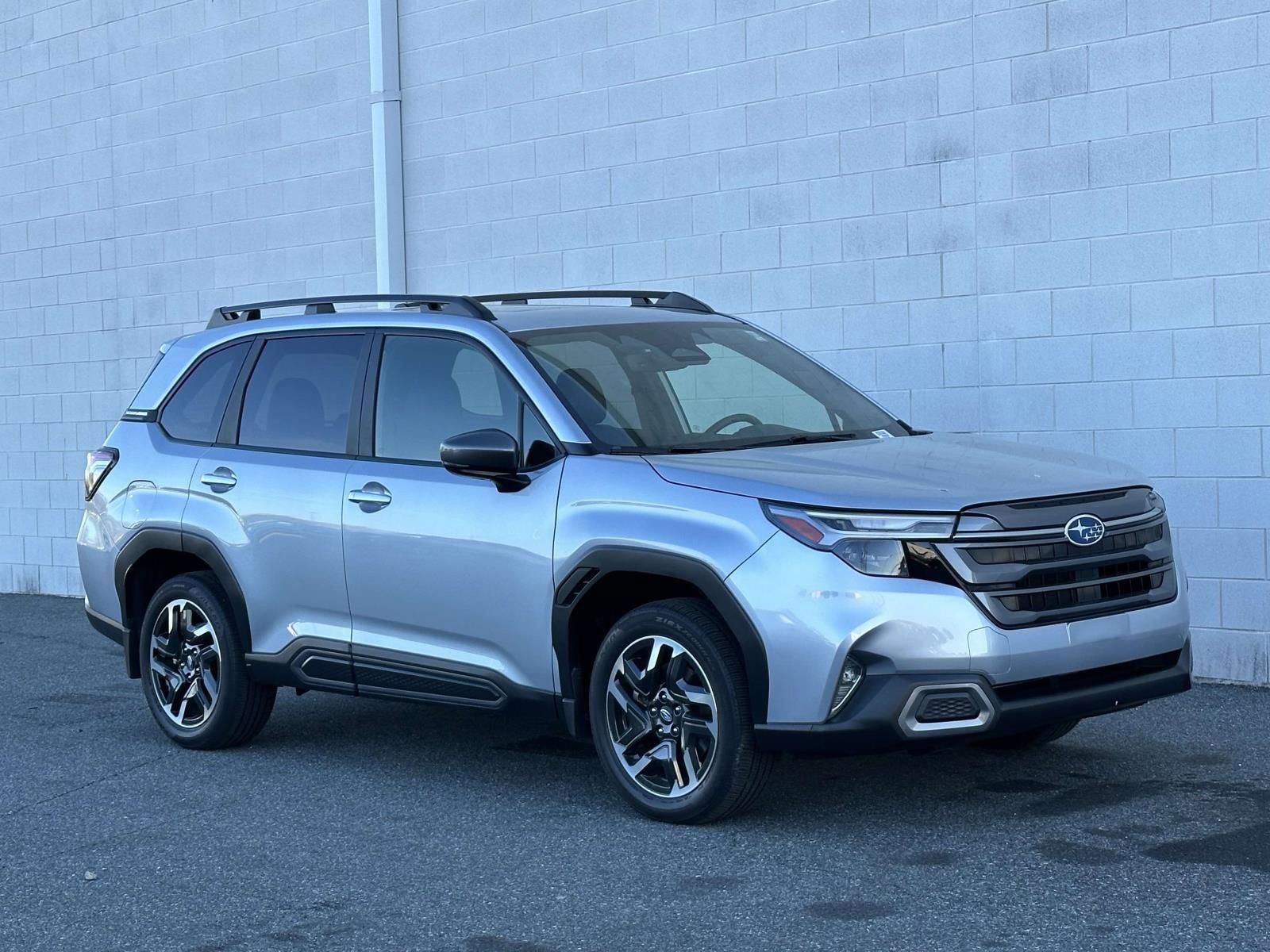 Certified 2025 Subaru Forester Limited image 8