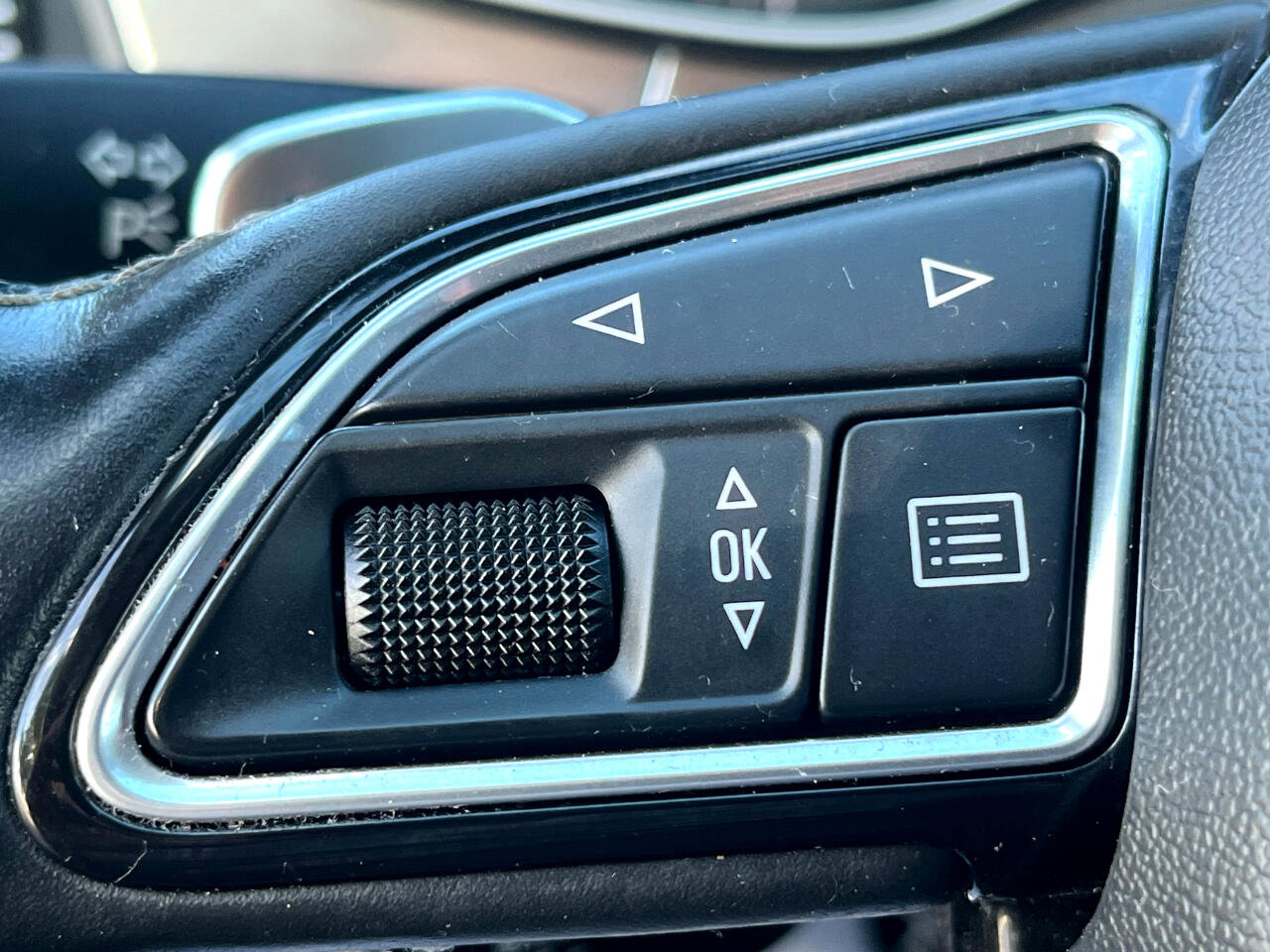 Used 2014 Audi S6 Prestige w/ Driver Assistance Package image 34