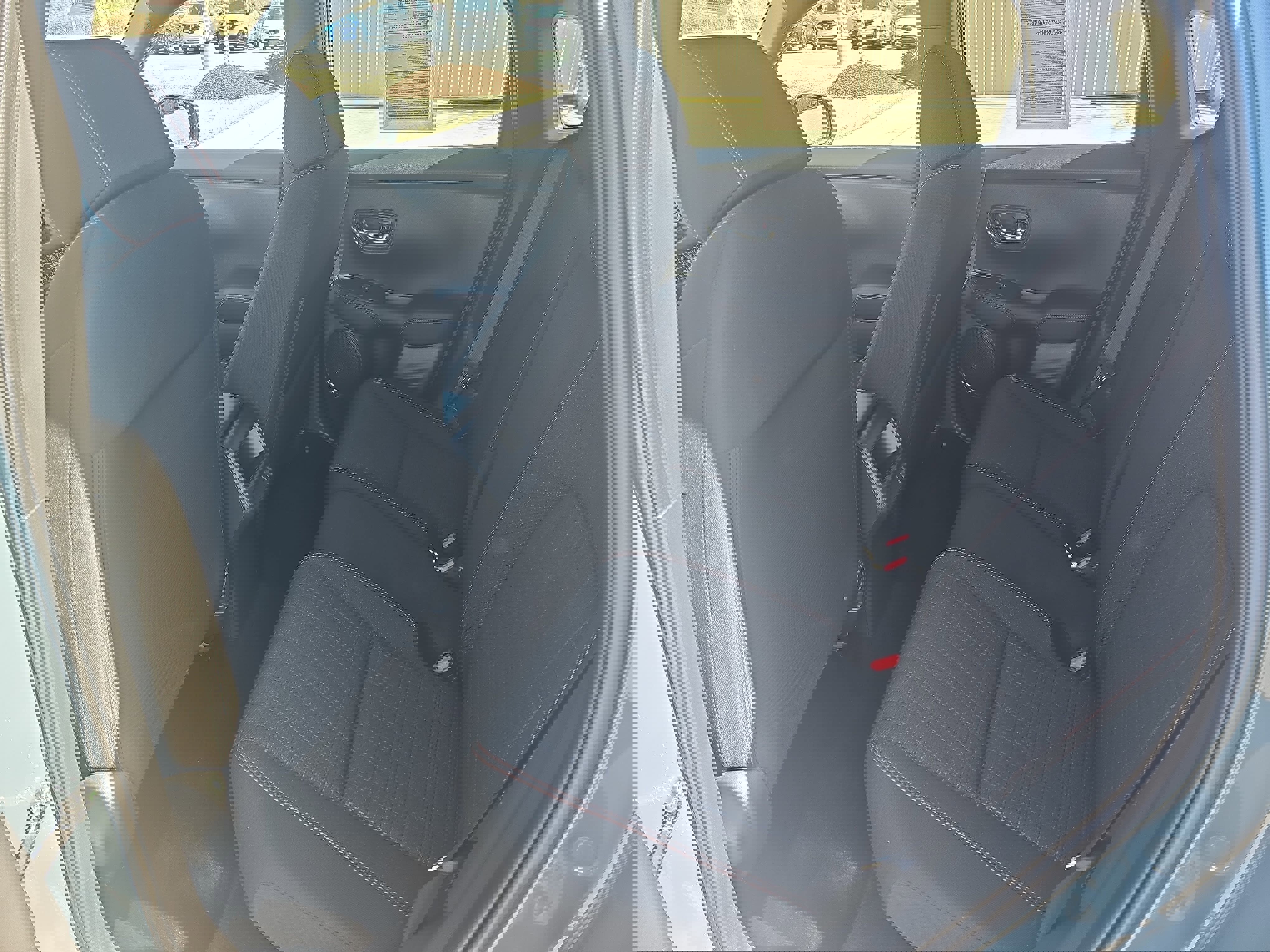 Used 2025 Honda HR-V Sport image 15